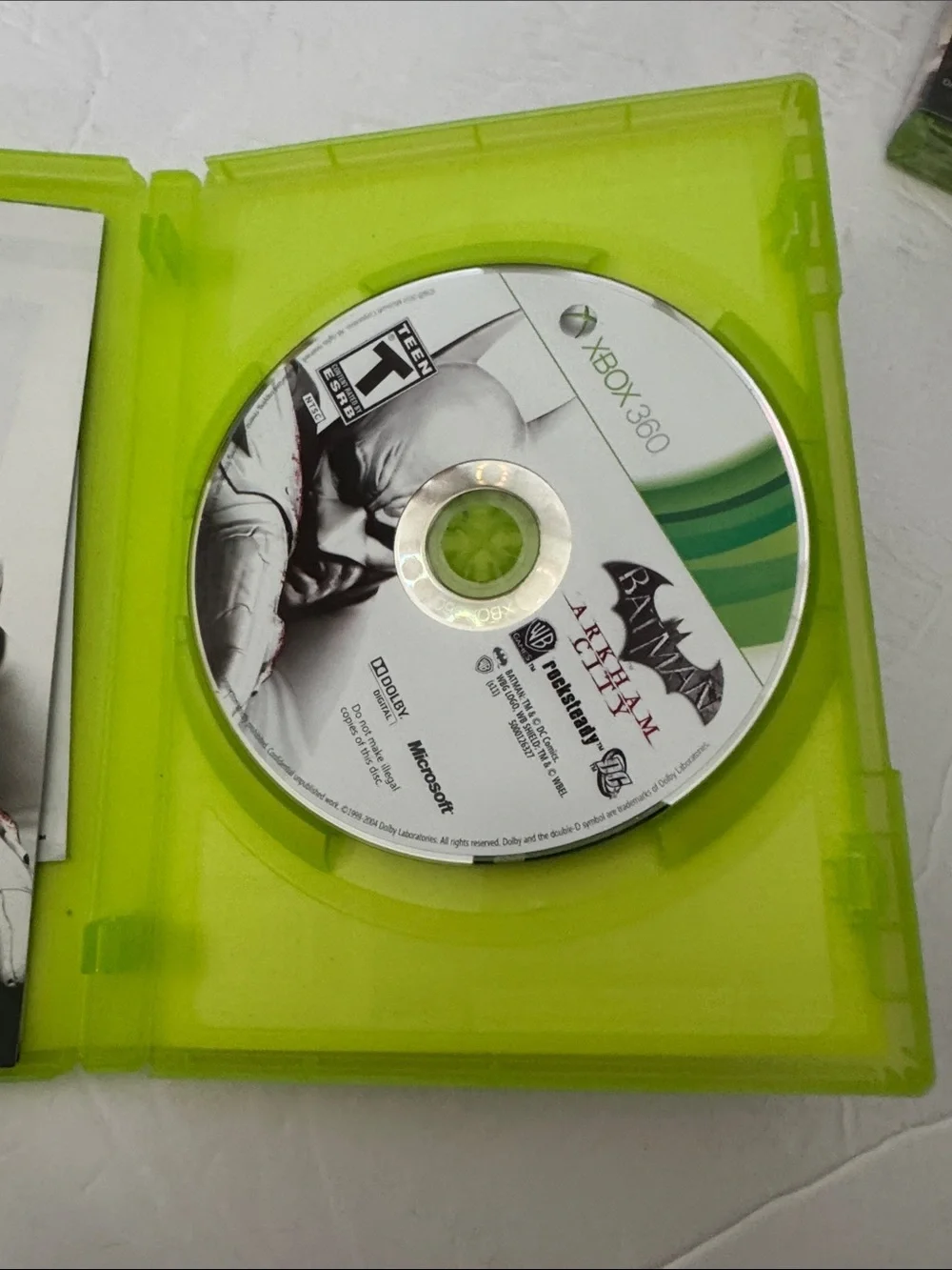 Xbox 360 Batman: Arkham City & Fable II Video Game Bundle - Green Cases